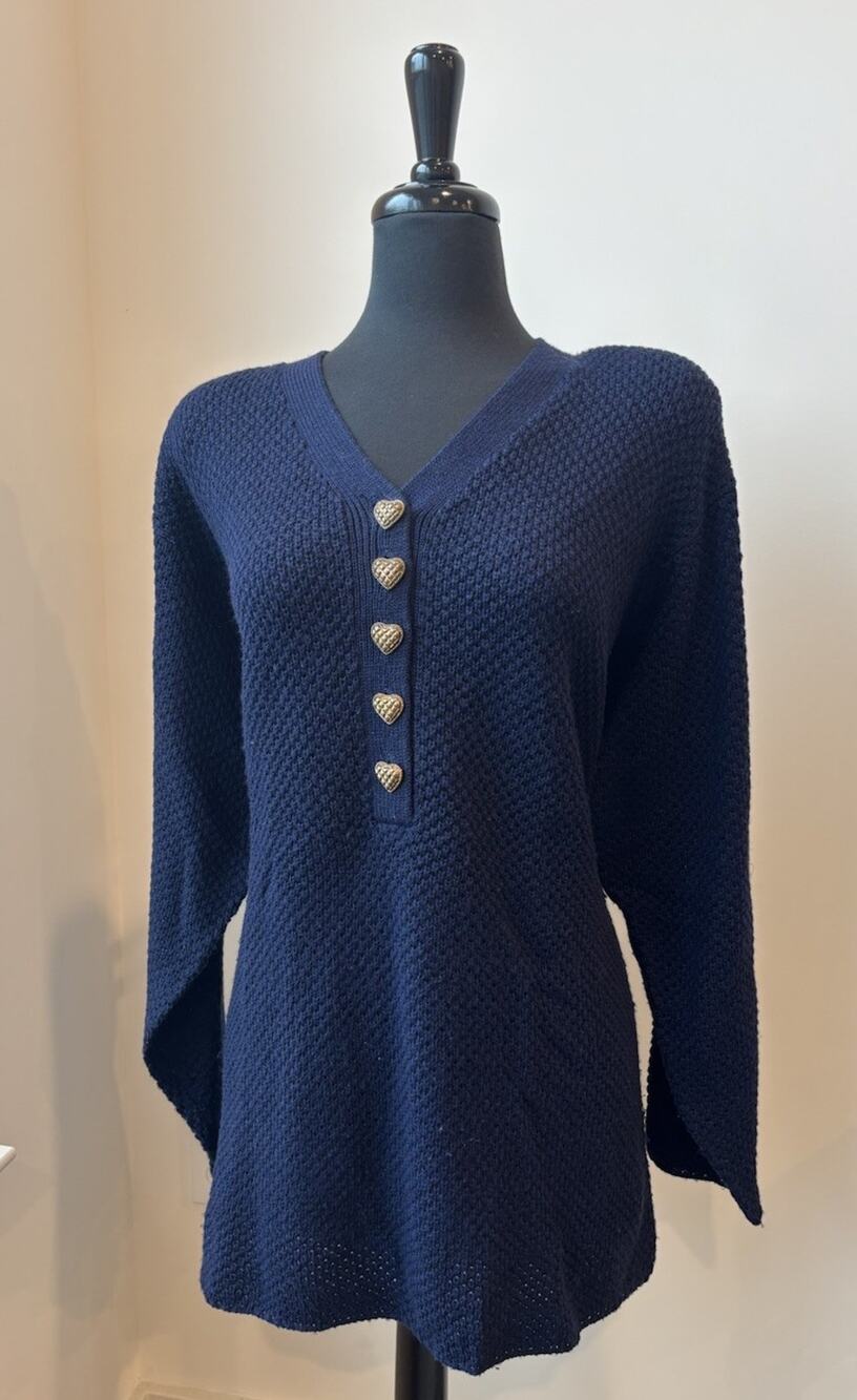 NEW Vntg Maggie Lawrence Navy Blue Long Sleeve Sweater With Heart Buttons 18/20